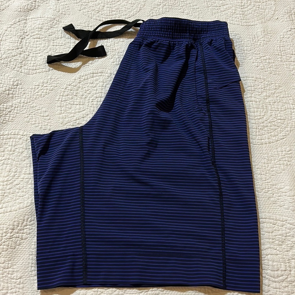 Lululemon Men’s Athletic shorts. Small ?
